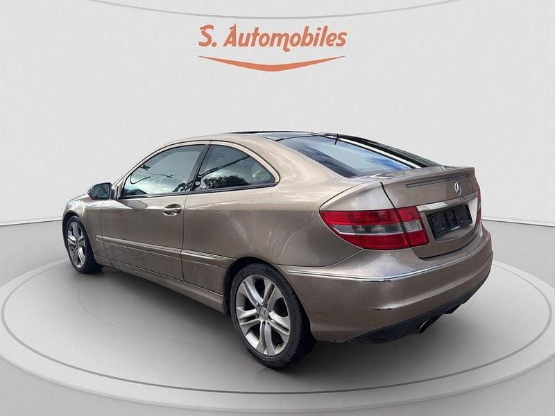 Gebraucht Mercedes CLC200 184 PS (135 kW) 2009 Kleinwagen