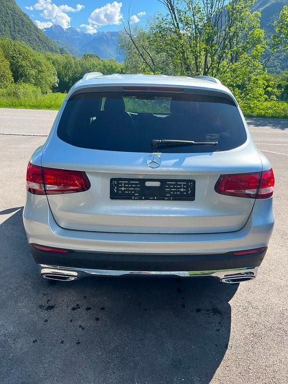 Gebraucht Mercedes GLC250 204 PS (150 kW) 2016 Limousine