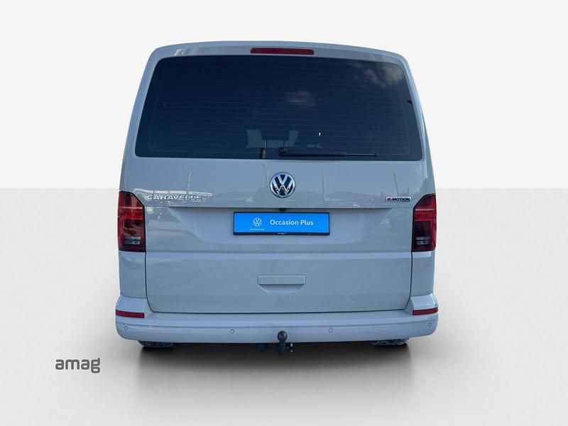 Gebraucht VW Caravelle Comfortline 204 PS (150 kW) 2023 Ascotgrau Van / Kleinbus