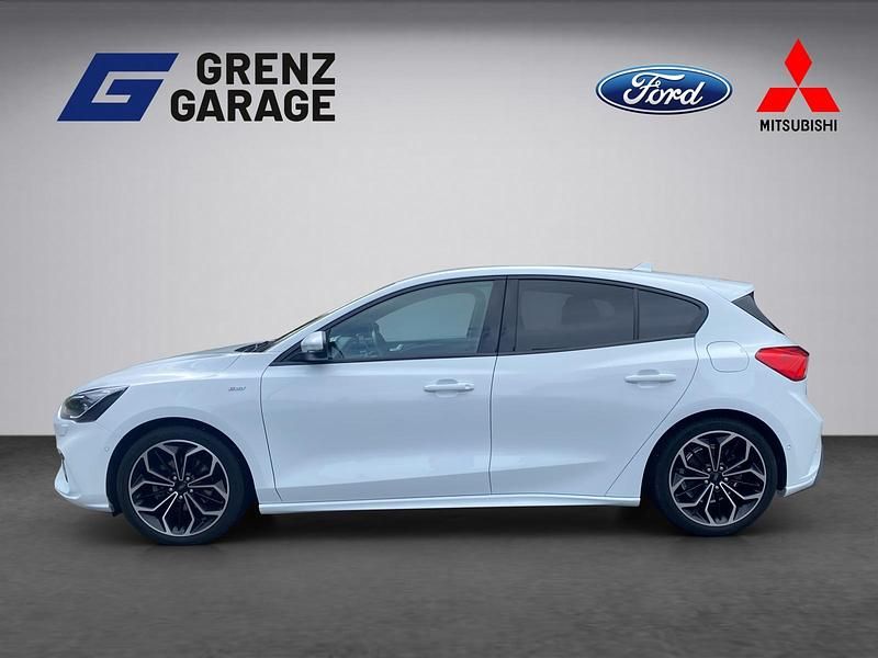 Gebraucht Ford Focus ST-Line 125 PS (91 kW) 2019 Weiss Limousine