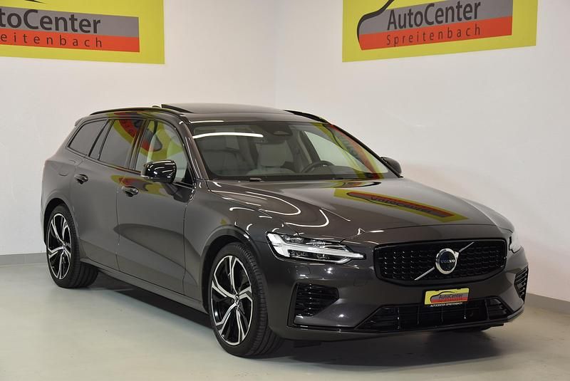 Gebraucht 2022 Volvo V60 Ultimate Kombi | CHF 42’900 (Teuer) - Bild 1/4