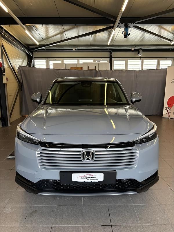Neu Honda HR-V Elegance 107 PS (78 kW) 2026 Grau SUV