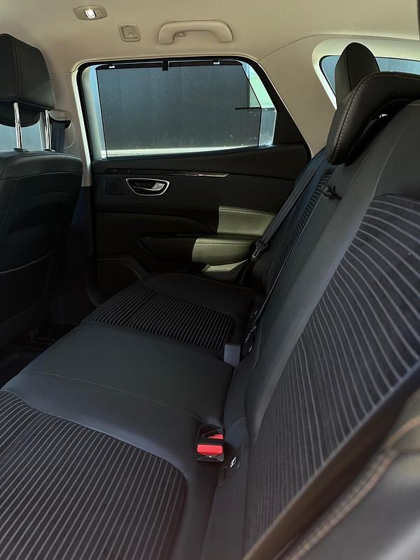 Gebraucht Renault Talisman GrandTour Intens 130 PS (95 kW) 2017 Kombi