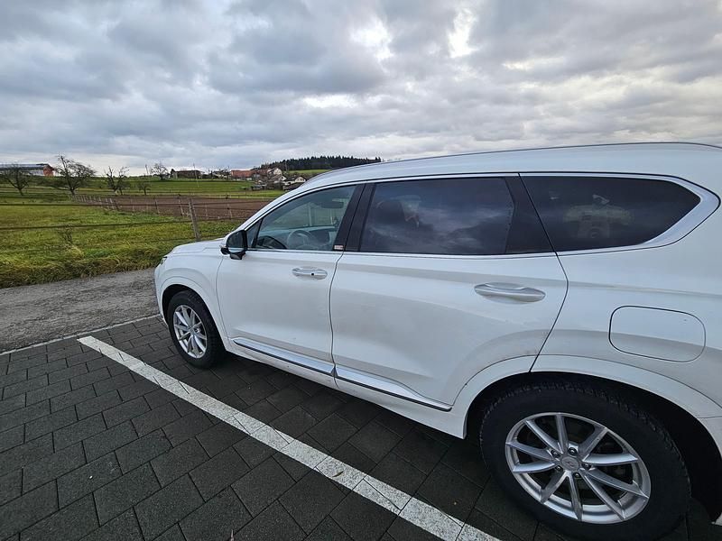 Gebraucht Hyundai Santa Fe 230 PS (169 kW) 2023 SUV
