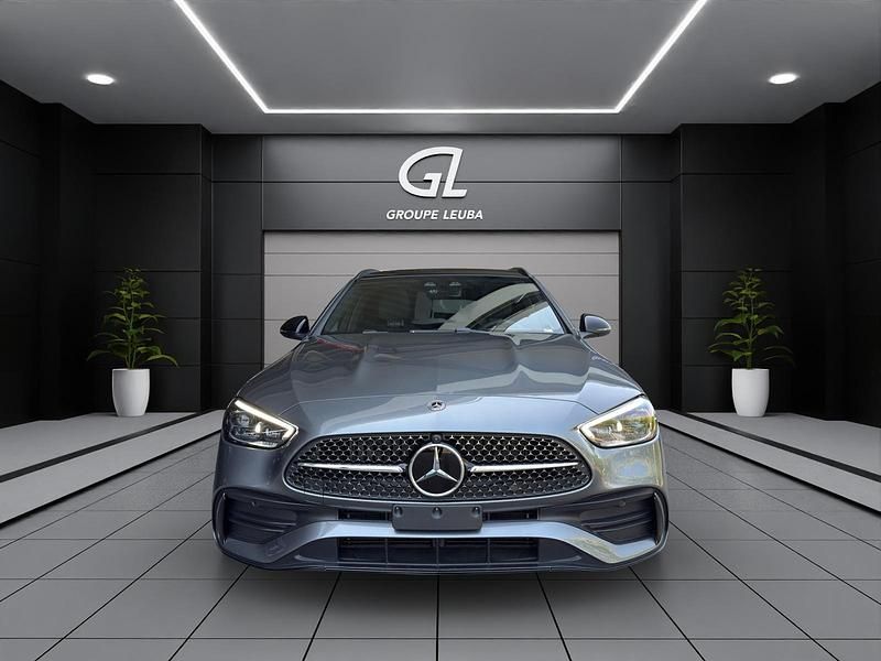 Gebraucht Mercedes C220 197 PS (144 kW) 2025 Grau Kombi