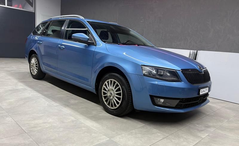 Gebraucht Skoda Octavia Elegance 150 PS (110 kW) 2013 Kombi