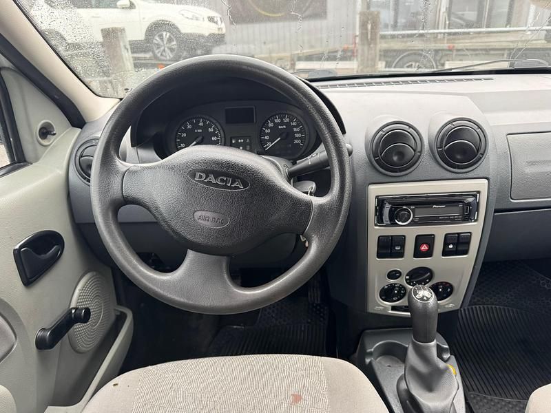 Gebraucht Dacia Logan Ambiance 87 PS (63 kW) 2010