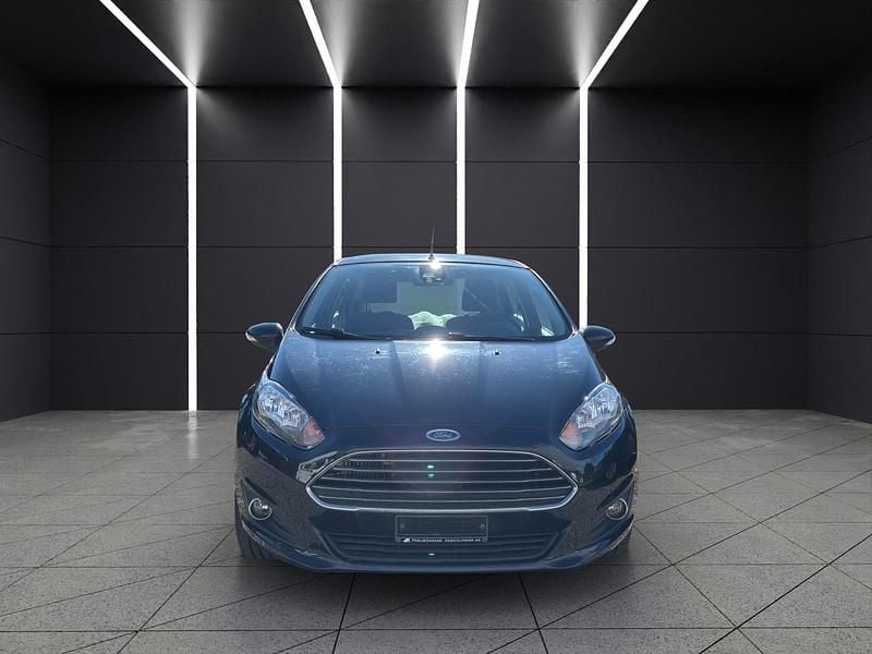 Gebraucht Ford Fiesta 100 PS (73 kW) 2015 Kleinwagen