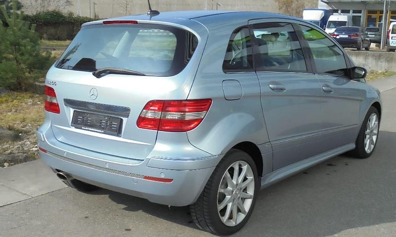 Gebraucht Mercedes B200 136 PS (100 kW) 2007 Van / Kleinbus