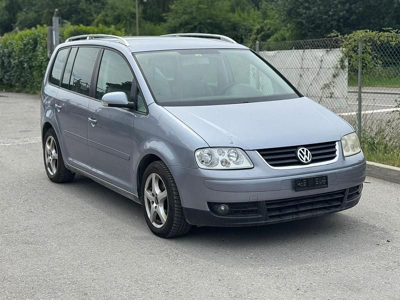 Gebraucht VW Touran Highline 140 PS (102 kW) 2005 Van / Kleinbus