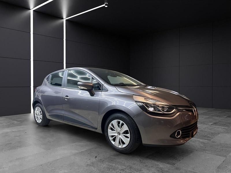 Gebraucht Renault Clio IV Expression 90 PS (66 kW) 2016 Kleinwagen