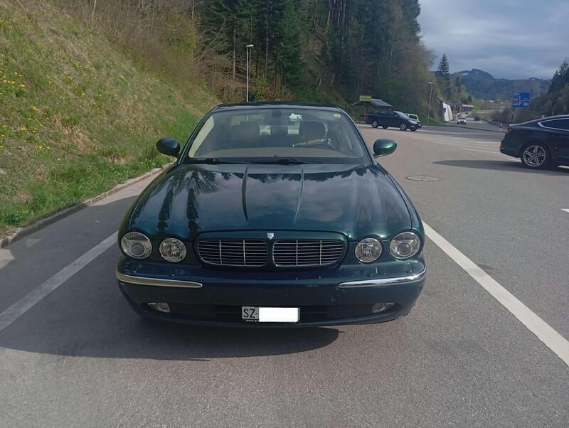 Gebraucht 2005 Jaguar XJ8 Classic Limousine | CHF 15’000 - Bild 1/4