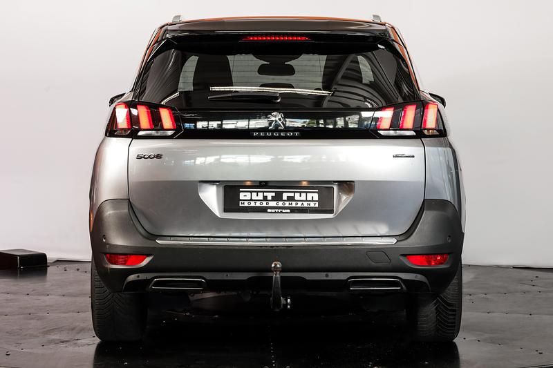 Gebraucht Peugeot 5008 Allure 150 PS (110 kW) 2017 Van / Kleinbus