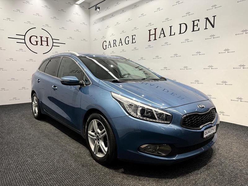 Blau Gebraucht 2013 Kia Ceed Sportswagon Style Kombi | CHF 4’900 (Fairer Preis) - Bild 1/4