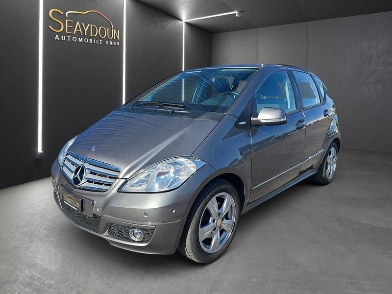 Gebraucht Mercedes A160 82 PS (60 kW) 2011 Limousine