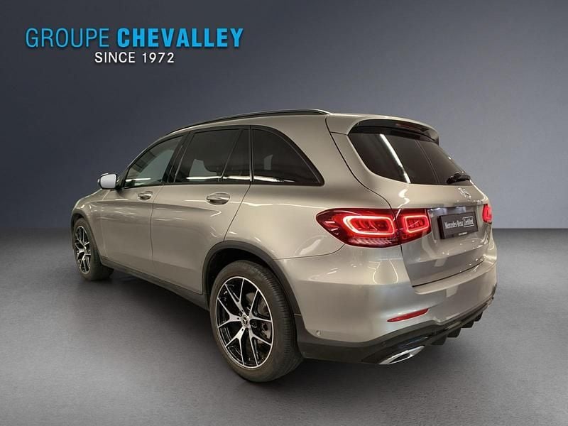 Gebraucht Mercedes GLC200 AMG line 197 PS (144 kW) 2019 Grau SUV