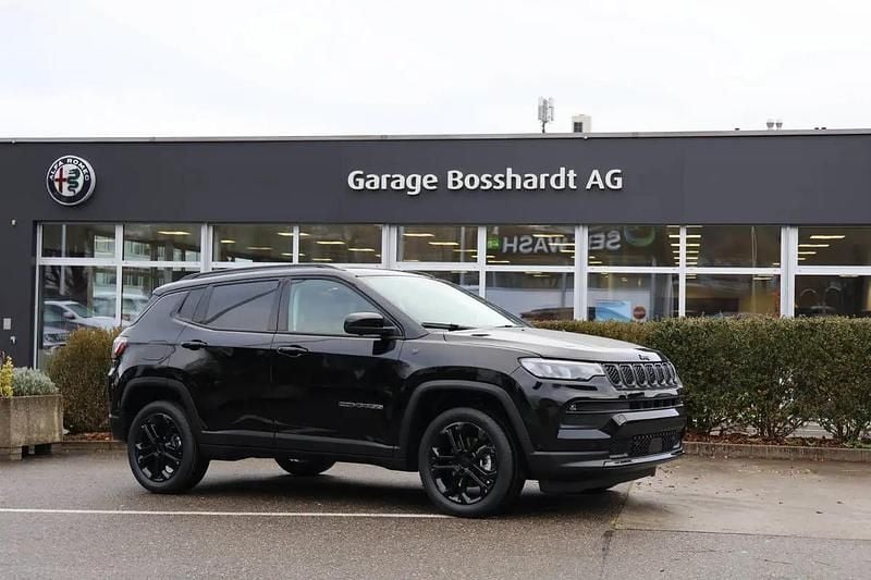 Schwarz Neu 2025 Jeep Compass North SUV | CHF 36’940 (Guter Preis) - Bild 1/4