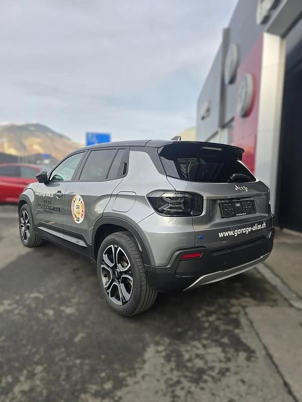 Gebraucht Jeep Avenger EV Summit 114 kW (156 PS) 2025 Gray SUV
