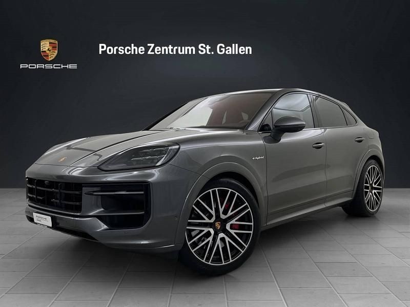 Grau Gebraucht 2024 Porsche Cayenne S E-Hybrid SUV | CHF 124’900 (Superpreis) - Bild 1/4