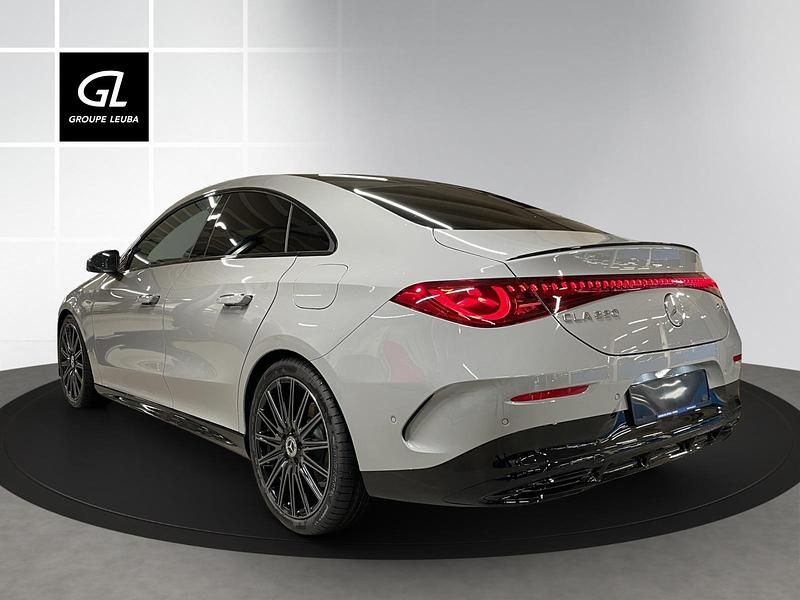 Neu Mercedes CLA220 190 PS (139 kW) 2026 Grau Limousine