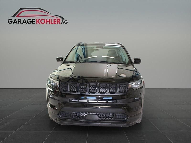 Neu Jeep Compass North 240 PS (176 kW) 2025 SUV