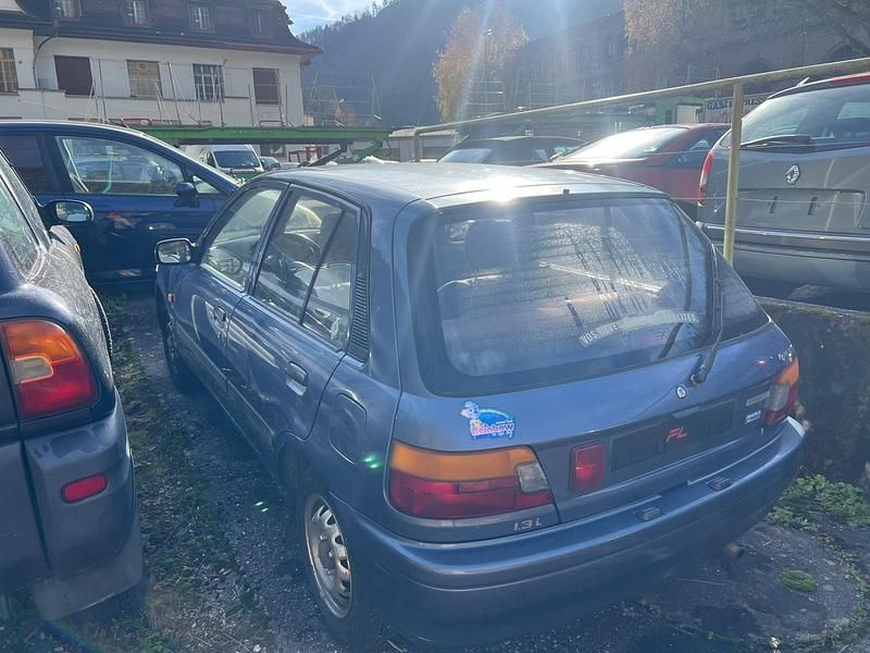 Gebraucht Toyota Starlet XLi 75 PS (55 kW) 1995 Kleinwagen