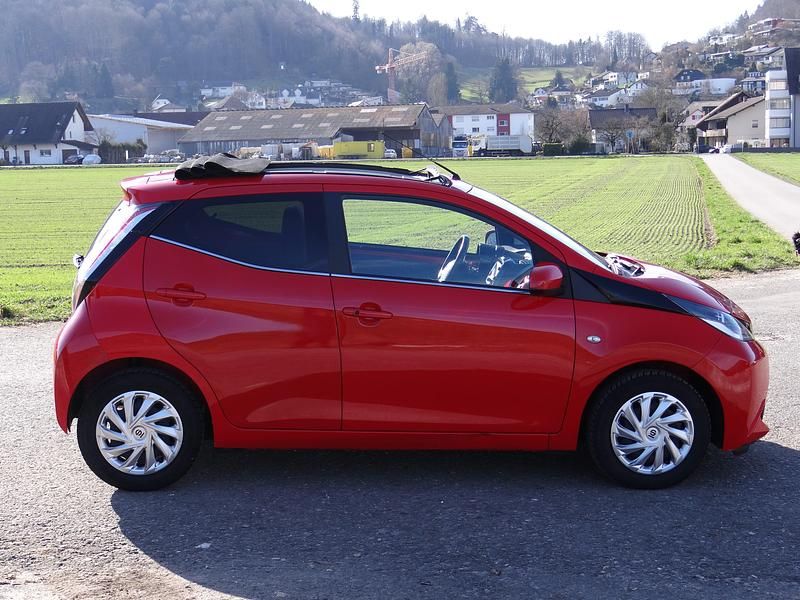 Gebraucht Toyota Aygo X-clusiv 69 PS (50 kW) 2014 Kleinwagen