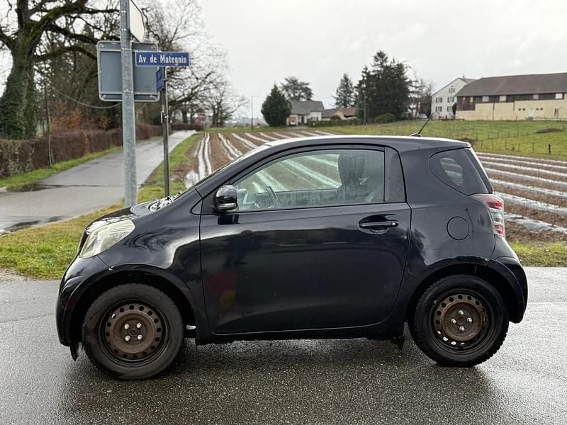 Gebraucht Toyota iQ Terra 68 PS (50 kW) 2010 Kleinwagen