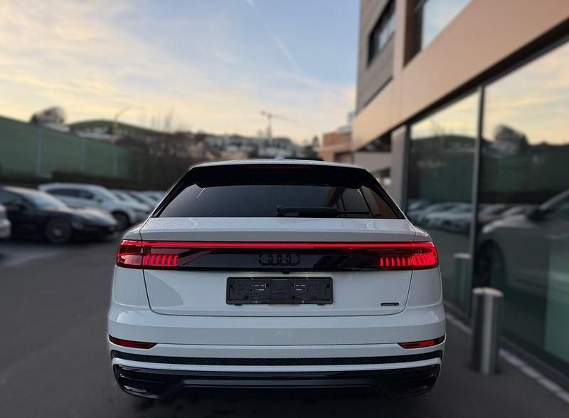 Gebraucht Audi Q8 Black Edition 340 PS (250 kW) 2022 SUV