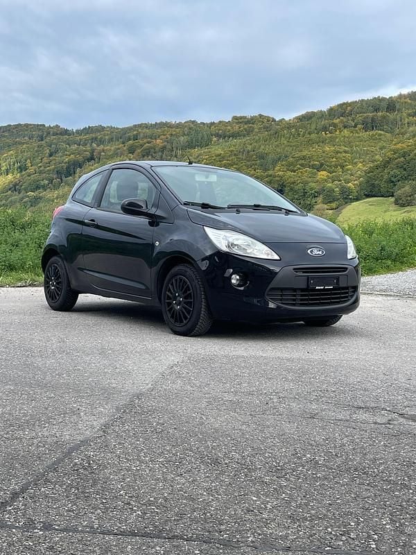Gebraucht 2015 Ford Ka Kleinwagen | CHF 3’200 - Bild 1/4