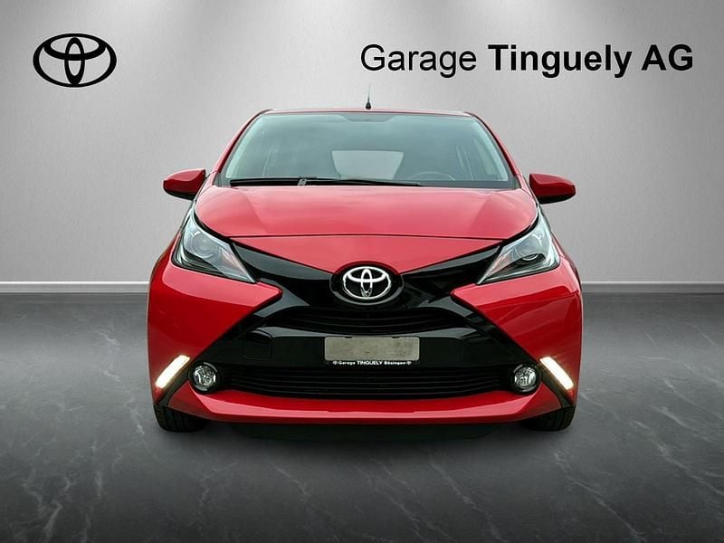 Rot Gebraucht 2017 Toyota Aygo Trend Kleinwagen | CHF 9’900 (Fairer Preis) - Bild 1/4