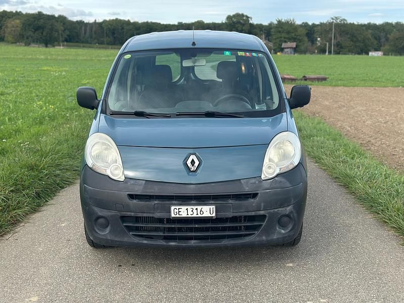 Gebraucht Renault Kangoo Authentique 86 PS (63 kW) 2010 Van / Kleinbus