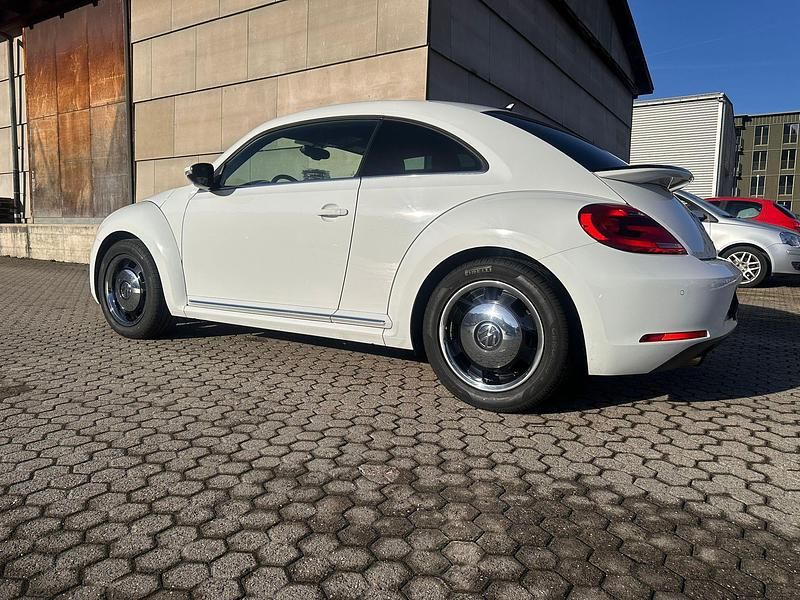 Gebraucht VW Beetle Design 105 PS (77 kW) 2015