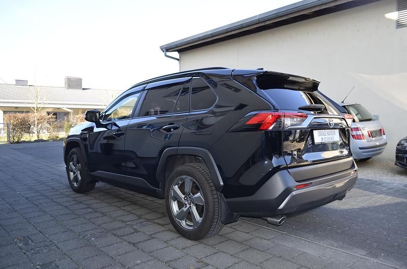 Gebraucht Toyota RAV4 Hybrid Trend 222 PS (163 kW) 2019 SUV