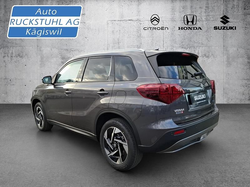 Gebraucht Suzuki Vitara 116 PS (85 kW) 2025 SUV