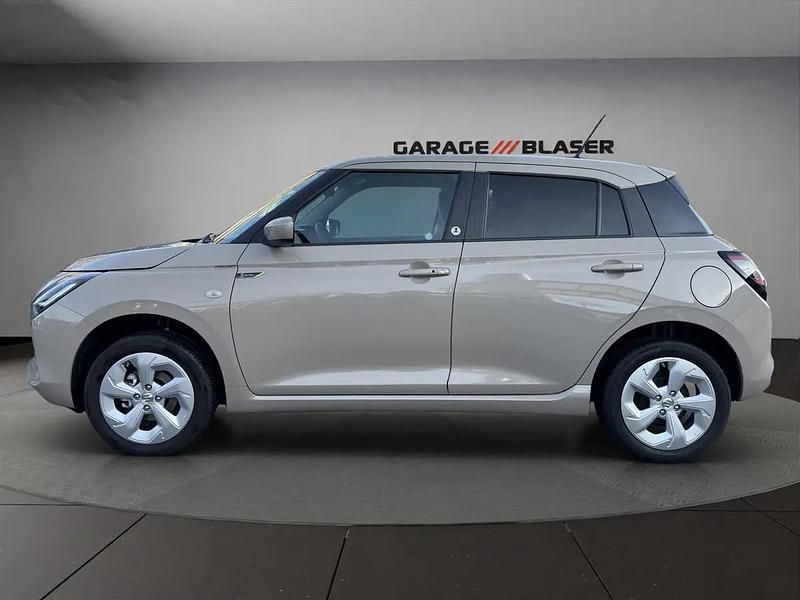 Gebraucht Suzuki Swift 82 PS (60 kW) 2025 Gray Kleinwagen