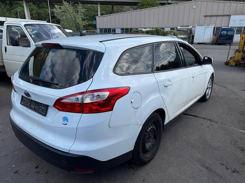Gebraucht Ford Focus Titanium 100 PS (73 kW) 2012