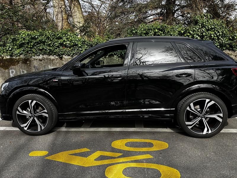 Gebraucht Audi Q3 Attraction 150 PS (110 kW) 2022 SUV