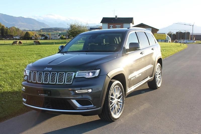 Gebraucht 2019 Jeep Grand Cherokee Summit SUV | CHF 28’990 (Etwas zu teuer) - Bild 1/4