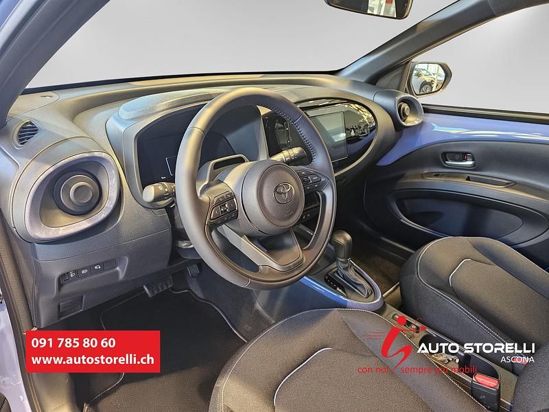 Neu Toyota Aygo X Trend 116 PS (85 kW) 2025 Violett SUV