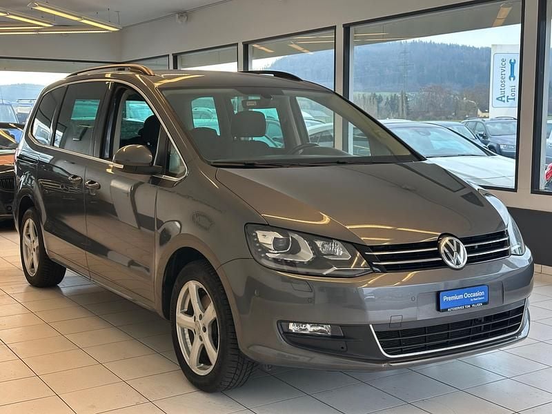 Gebraucht VW Sharan Comfortline 184 PS (135 kW) 2017 Van / Kleinbus
