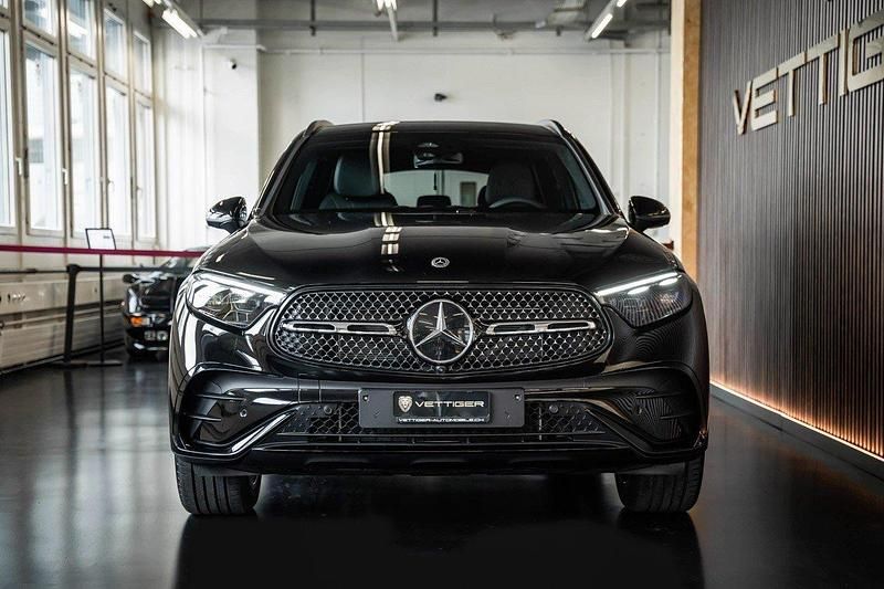 Neu Mercedes GLC450 AMG line 367 PS (269 kW) 2025 SUV