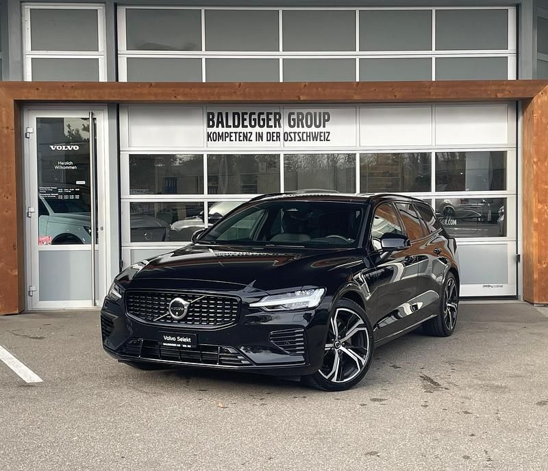 Gebraucht Volvo V60 340 PS (250 kW) 2023 Kombi