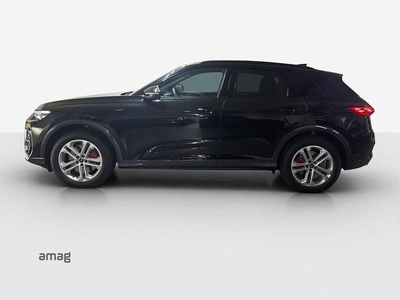 Neu Audi Q5 Ambiente 367 PS (269 kW) 2025 Mythosschwarz metallic SUV