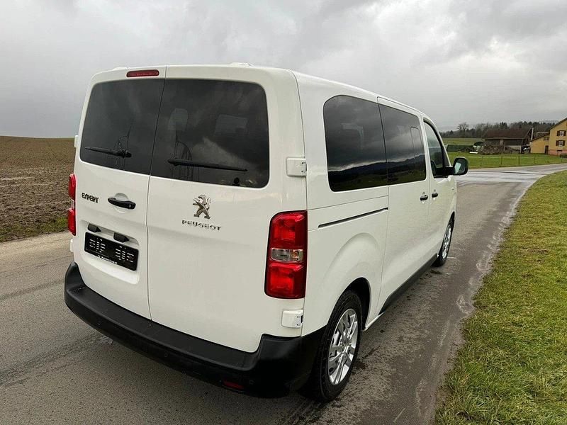 Gebraucht Peugeot Traveller Active 150 PS (110 kW) 2020 Van / Kleinbus