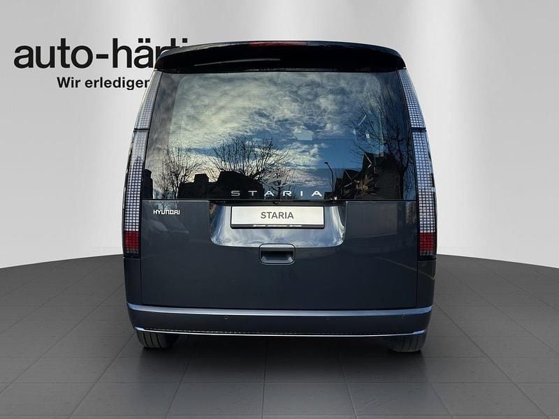 Gebraucht Hyundai Staria Premium 160 PS (117 kW) 2024 Grau Van / Kleinbus