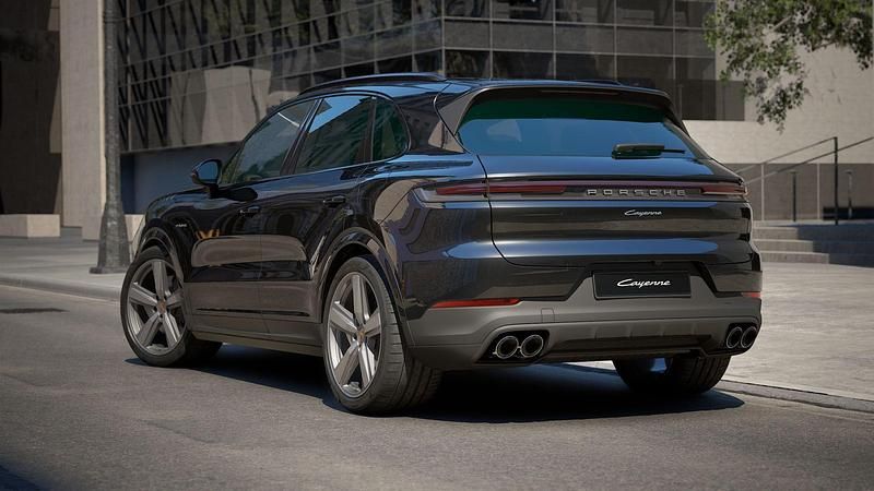 Gebraucht Porsche Cayenne 470 PS (345 kW) 2024 SUV