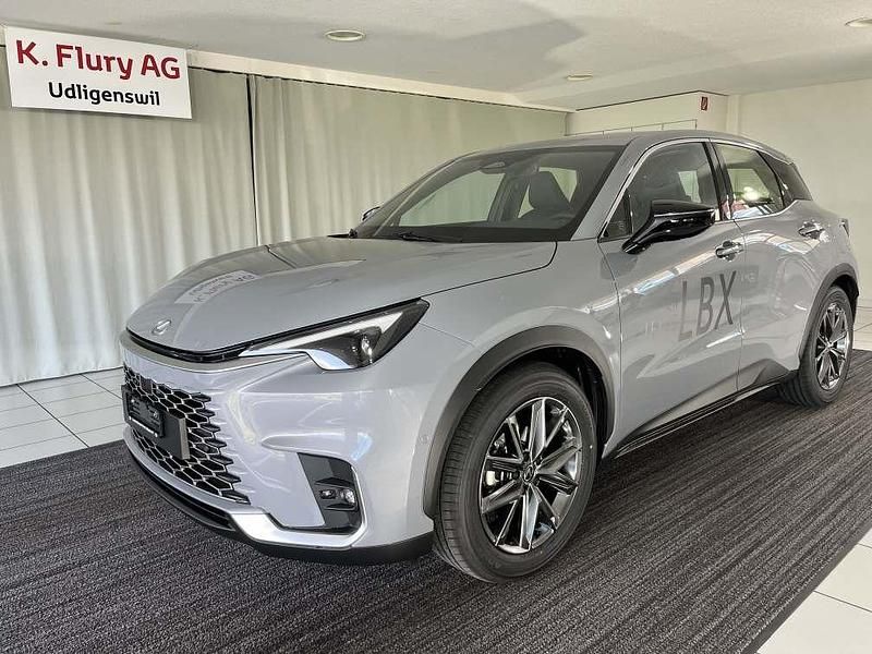 Grau Gebraucht 2024 Lexus LBX SUV | CHF 52’980 (Fairer Preis) - Bild 1/4