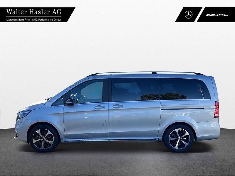 Gebraucht Mercedes EQV300 150 kW (204 PS) 2023 Silber Van / Kleinbus