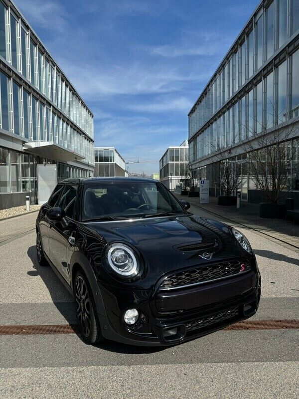 Gebraucht 2019 Mini Cooper S Kleinwagen | CHF 21’000 (Fairer Preis) - Bild 1/4